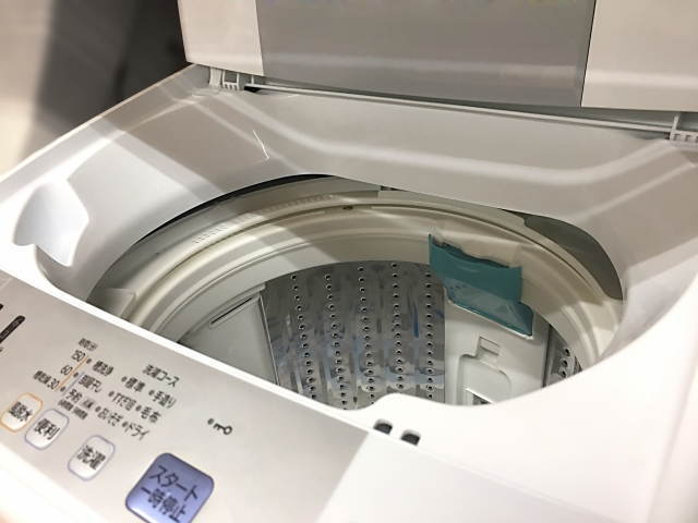 縦型洗濯機の蓋の通気性